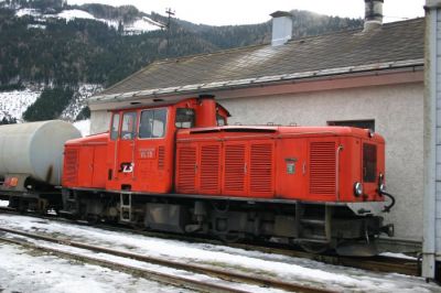 VL 13
VL 13 steht bereit um einen Güterzug nach Unzmarkt zu bringen.
Schlüsselwörter: VL 13 , stlb