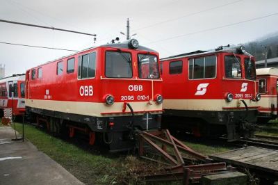 2095 010-1 mit ÖBB Wortmarke
