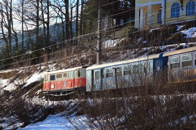 Dirndltaler bei Winterbach
Nachschuß auf den Dirndltaler (1099.011) bei Winterbach.
Schlüsselwörter: 1099.011, Winterbach, Dirndltaler