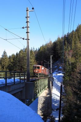 Lassing-Kienbach Brücke
Der Ötscherbär (1099.013) auf der Lassing-Kienbachbrücke
Schlüsselwörter: 1099.013, Ötscherbär, Lassing-Kienbach